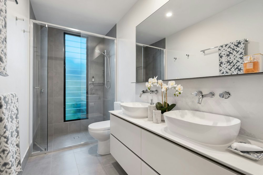 Klozet ve Lavabo Montajı
